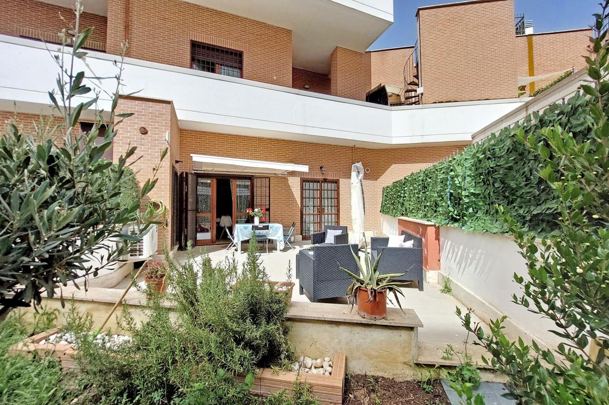 Apartment Brunelleschi House - Rome Airport And Fiera Roma 1 Train Stop *