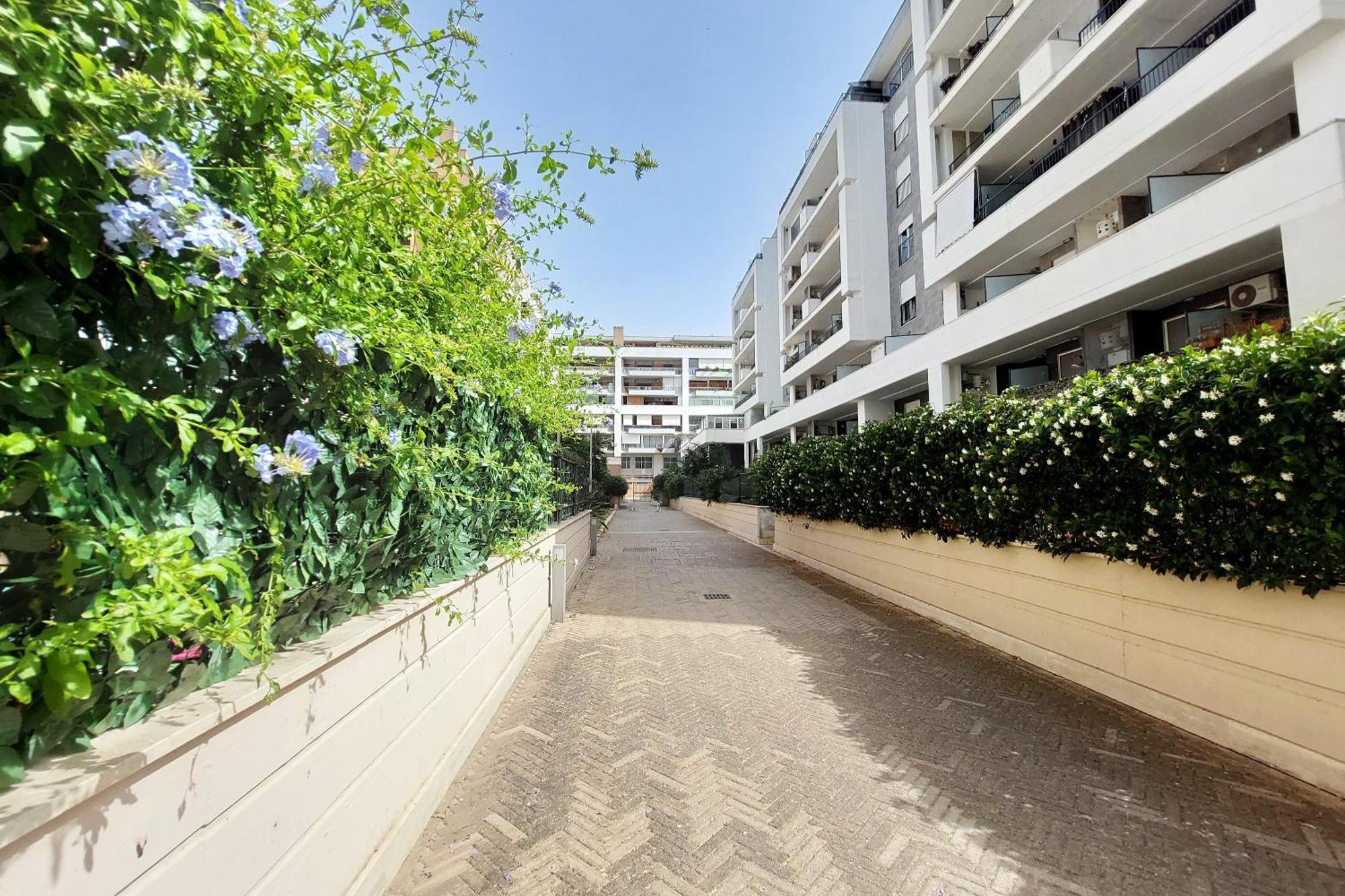Brunelleschi House - Rome Airport And Fiera Roma 1 Train Stop Apartment Fiumicino