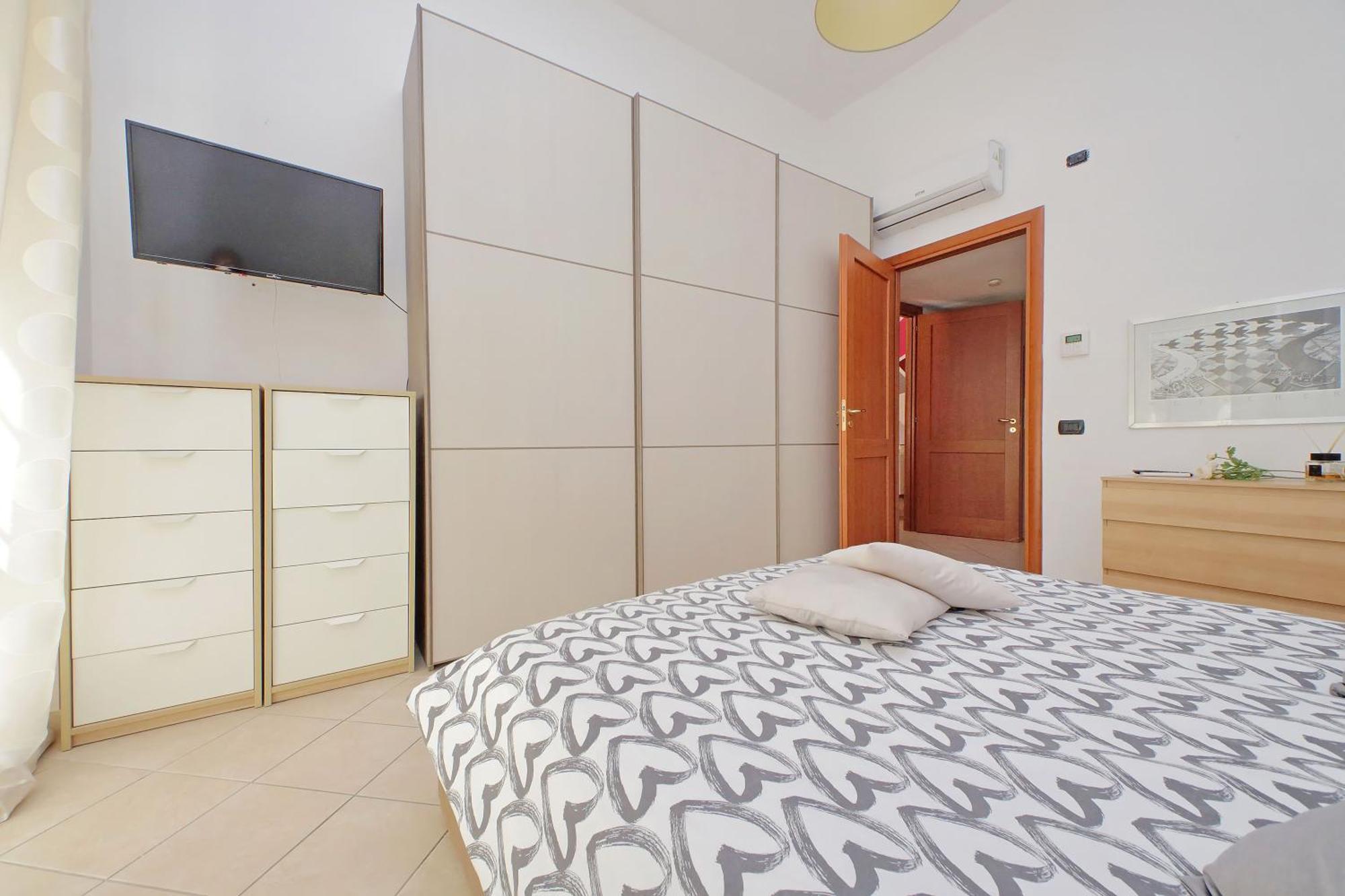 Apartment Brunelleschi House - Rome Airport And Fiera Roma 1 Train Stop *