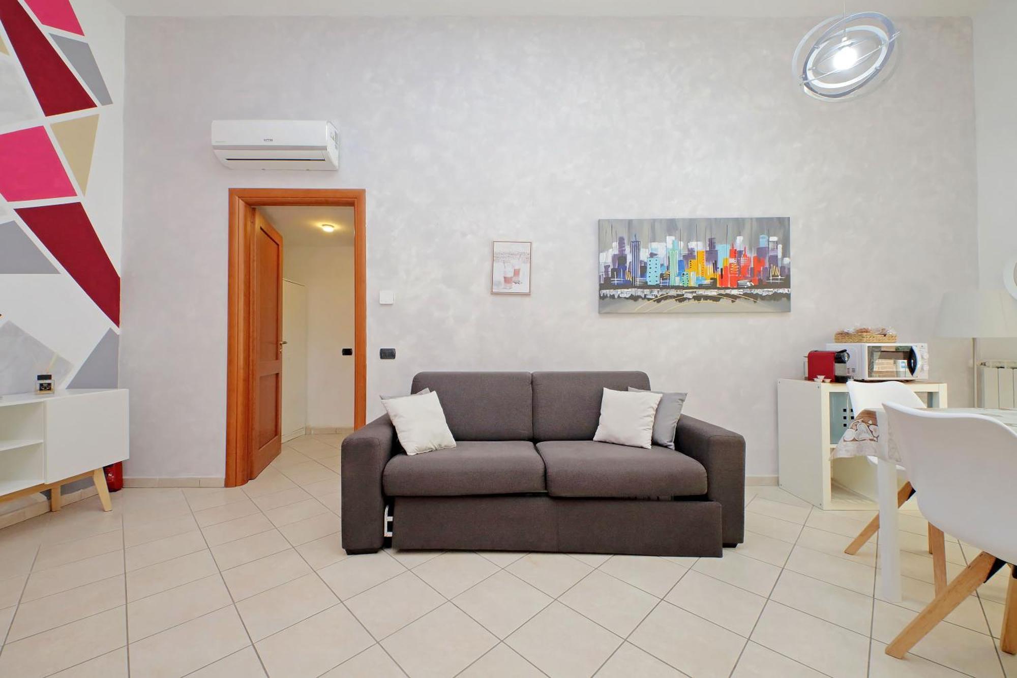 Brunelleschi House - Rome Airport And Fiera Roma 1 Train Stop *