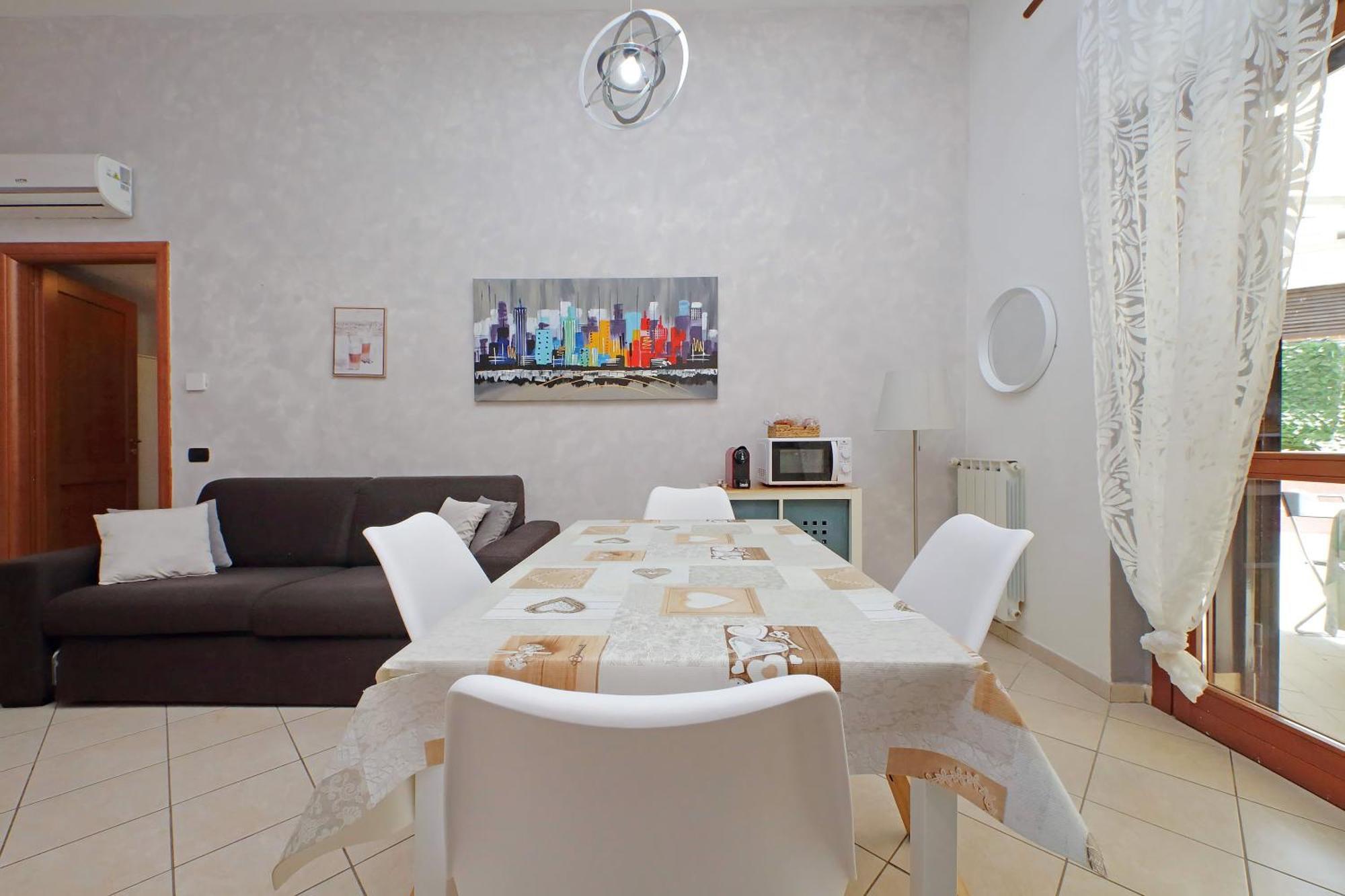 Brunelleschi House - Rome Airport And Fiera Roma 1 Train Stop Apartment Fiumicino